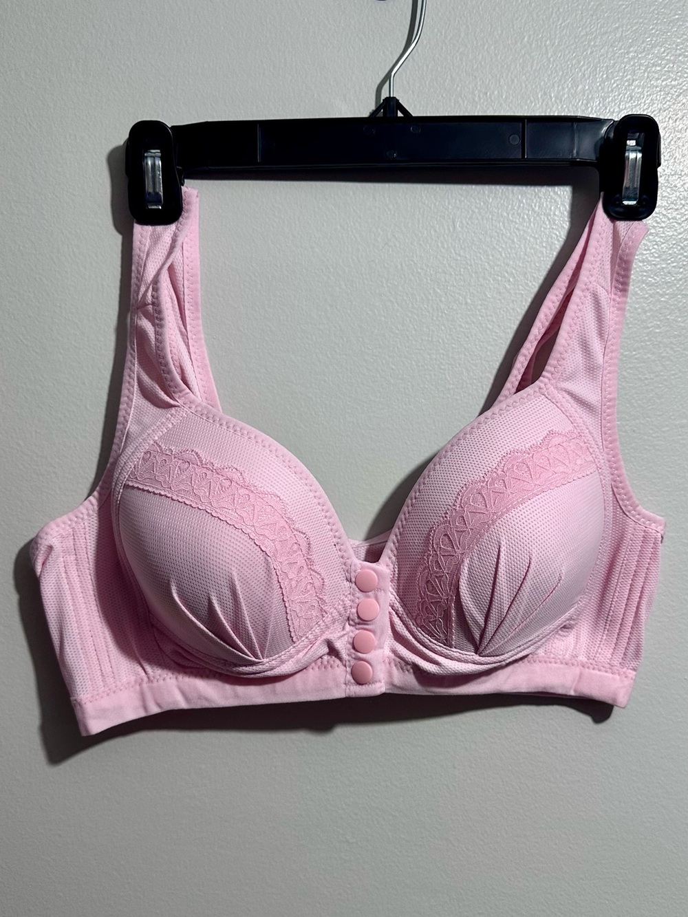 Soft Pink Lace-Trim Comfort Bra Front Buttons Size 46/105 (1383)